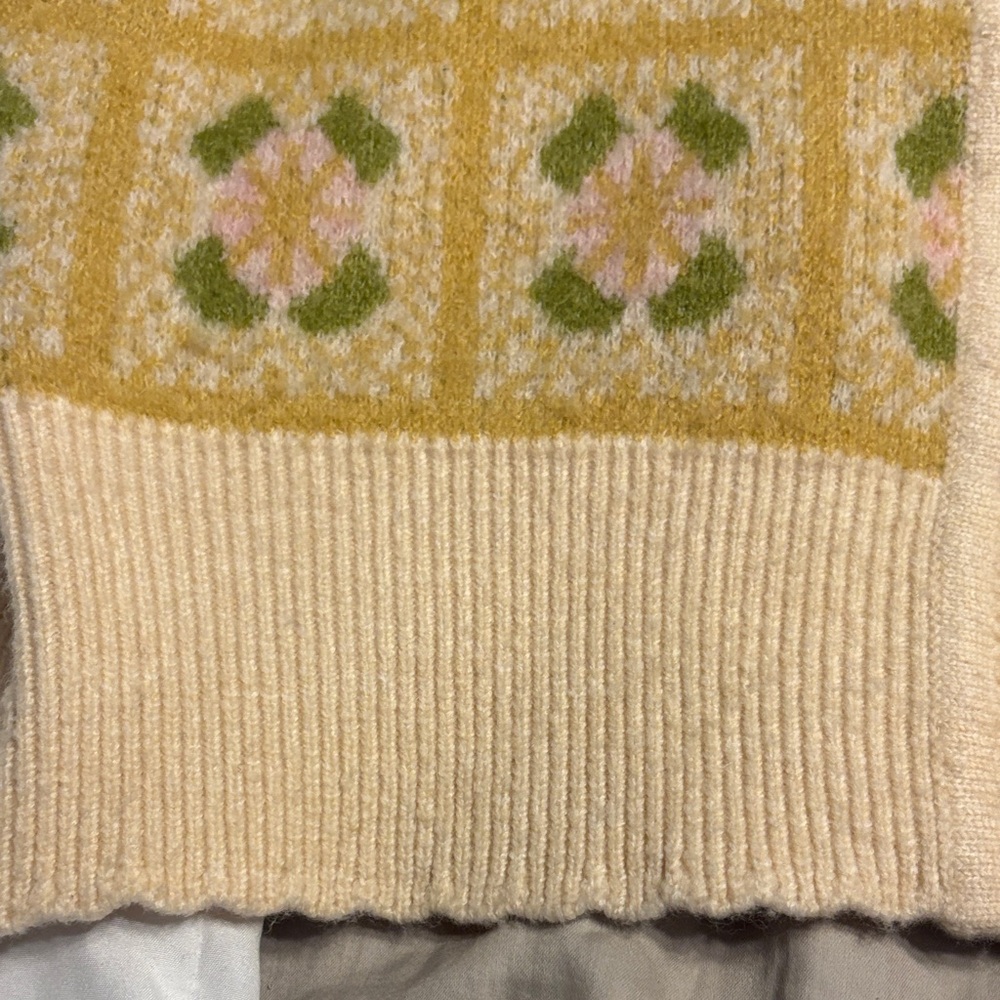 Chic Multicolor Cardigan Sweater - Picture 5 of 9